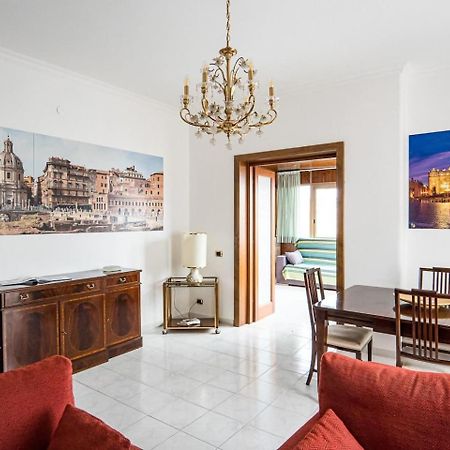 Happio Apartment Рим Екстериор снимка