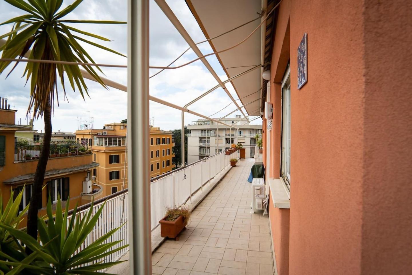 Happio Apartment Рим Екстериор снимка