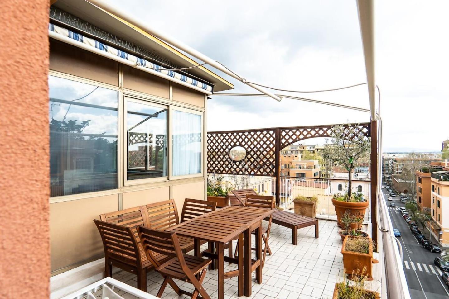 Happio Apartment Рим Екстериор снимка