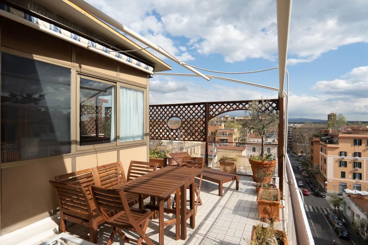 Happio Apartment Рим Екстериор снимка